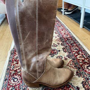 Söfft size 8.5 brown/gray calf height boots